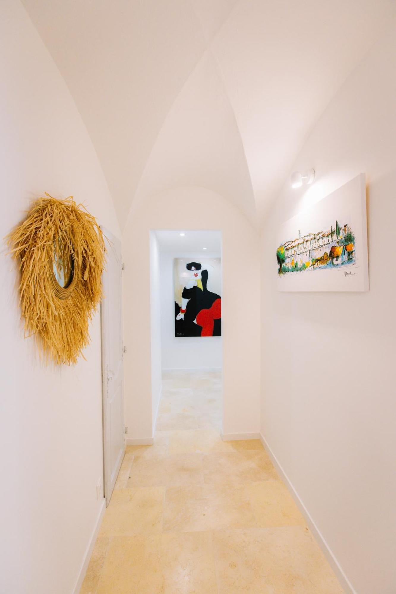 Mas Des Arts & Spa Ла-Коль-сюр-Лу Экстерьер фото